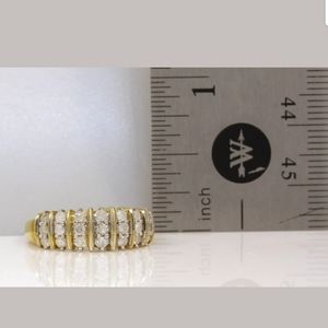 STUNNING STERLING GOLD TONE BAND WITH 0.50 CTW